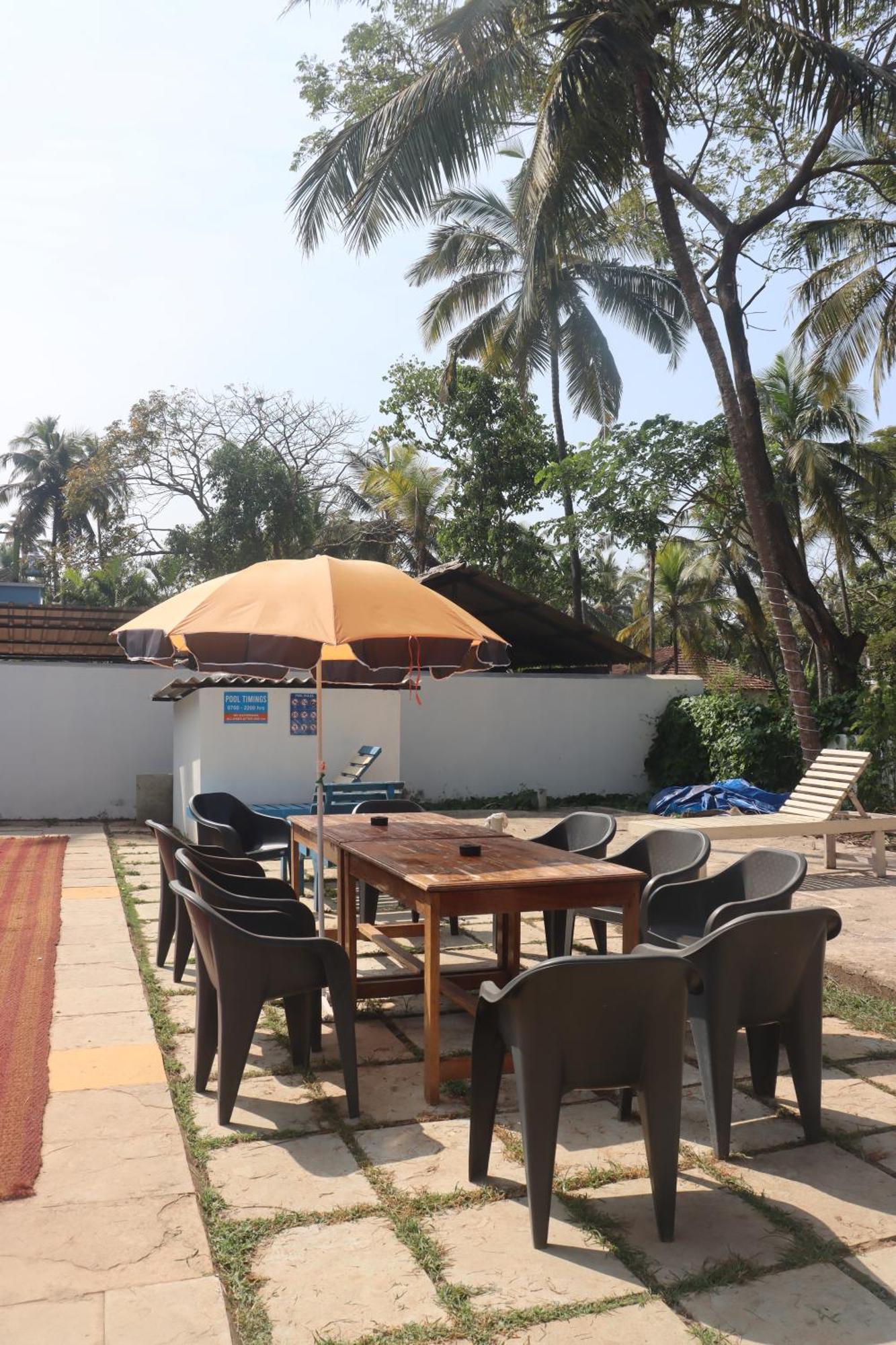 Selesta Sea By The Beach Morjim Esterno foto